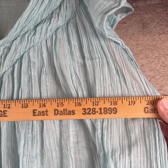 Free People Women's Shirt medium Elegant Blue Women's Top. Runs oversized A55 - Picture 7 of 7